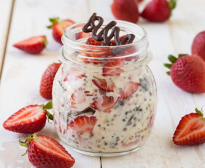 Chocolate Covered Strawberry Overnight Oats Albertsons