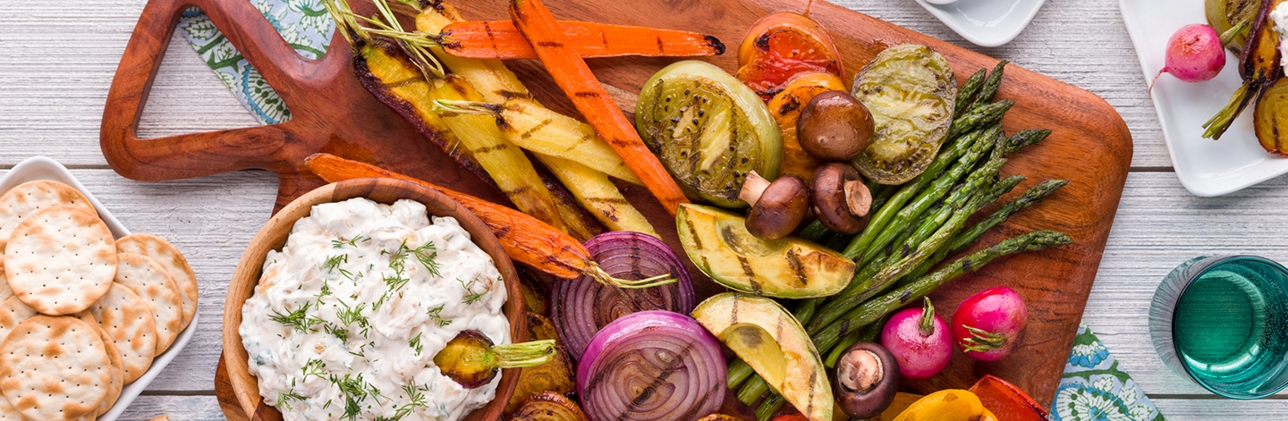 Grilled Summer Vegetable Platter with Grilled Sweet Onion Dip