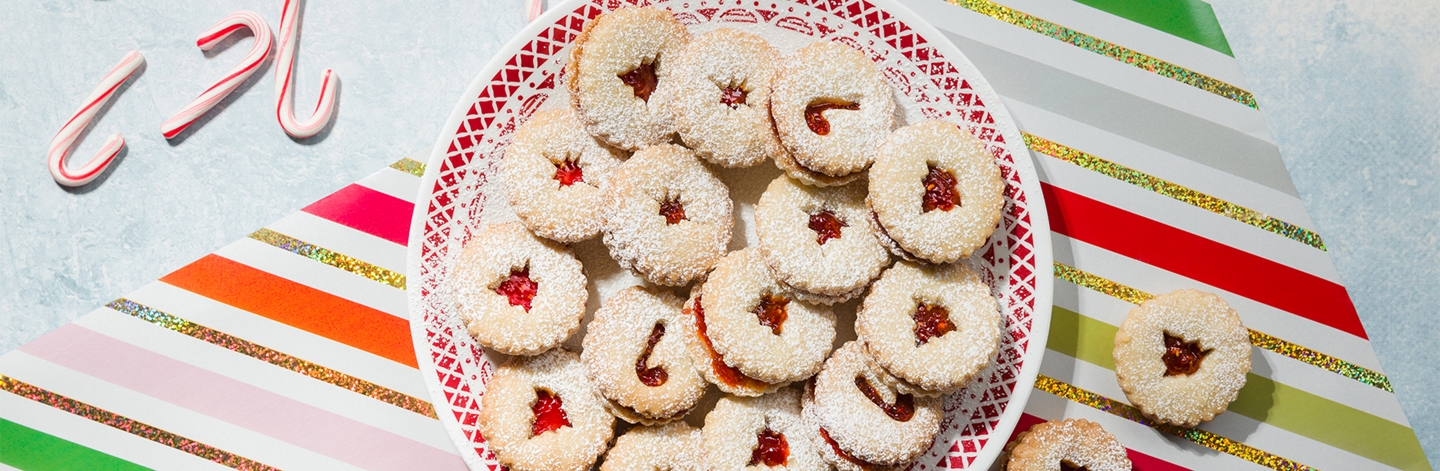 Holiday Linzer Cookies