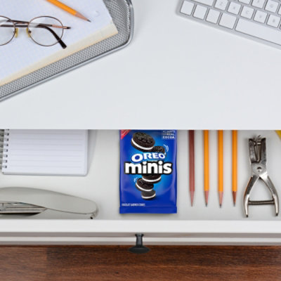 OREO Cookies Sandwich Chocolate Mini Big Bag - 3 Oz - Image 3