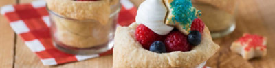 Mason Jar Fresh Berry Pie