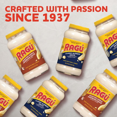 Ragu Roasted Garlic Alfredo Sauce - 16 Oz - Image 4