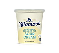 Tillamook Cultured Reduced Fat Sour Cream - 16 Oz