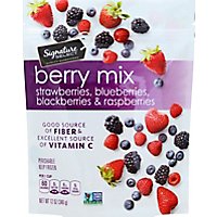 Signature SELECT Berries Whole Mixed - 12 Oz - Image 2