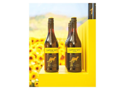 Yellow Tail Shiraz - 1.5 Liter - Image 2