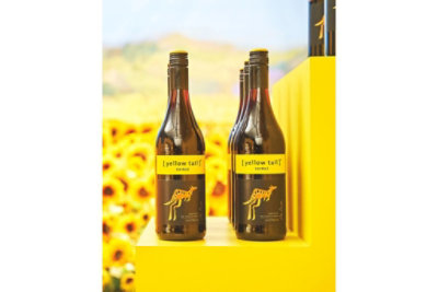 Yellow Tail Shiraz - 1.5 Liter - Image 4