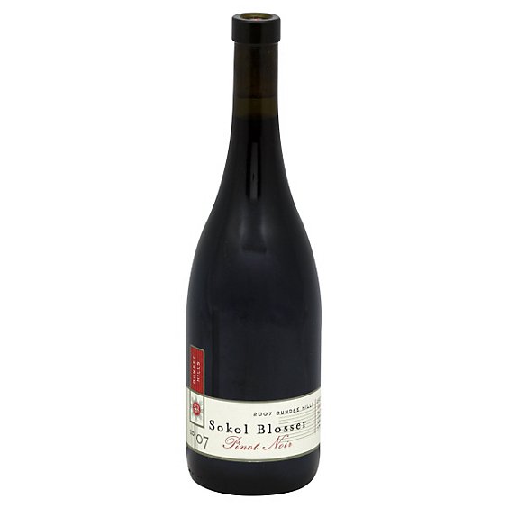 Sokol Blosser Pinot Noir Wine - 750 Ml