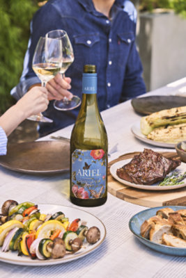 Ariel Chardonnay Non-Alcoholic Wine - 750 Ml - Image 3