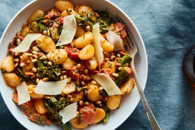 Creamy Tomato Gnocchi with Broccolini and Pine Nuts | Safeway