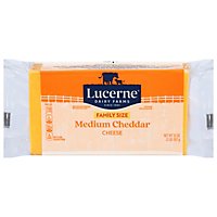 Lucerne Cheese Natural Medium Cheddar - 32 Oz - Image 2