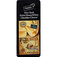 Signature SELECT Cheese Natural New York Extra Sharp Aged Cheddar - 32 Oz - Image 2