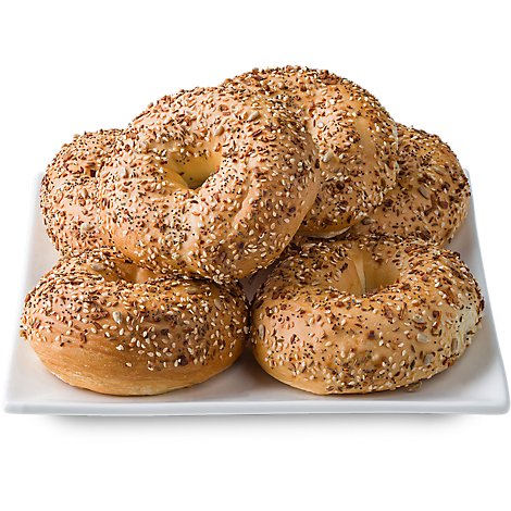 Fresh Baked Everything Bagels  - 6 Count