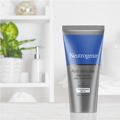 Neutrogena Ageless Intensives Deep Wrinkle Moisture SPF 20 - 1.4 Oz - Image 4