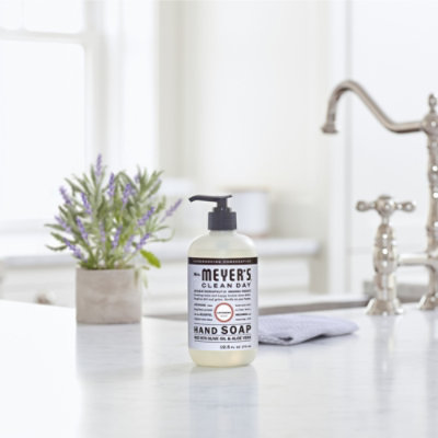 Mrs. Meyer’s Clean Day Lavender Hand Soap - 12.5 Fl Oz. - Image 3