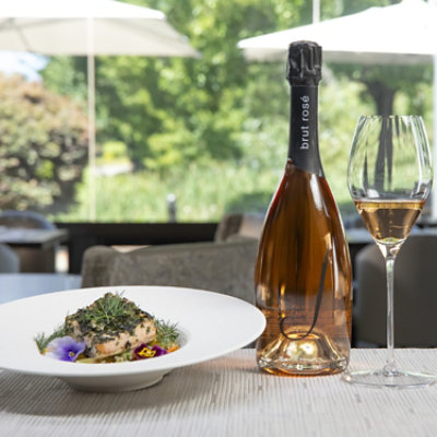 J Wine Sparkling Brut Rose - 750 Ml - Image 4