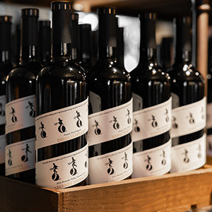 Coppola Directors Sonoma Cabernet Sauvignon Sonoma CA - 750 Ml - Image 2