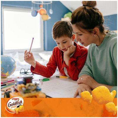 Goldfish Cheddar Cheese Crackers - 30 Oz - Image 2