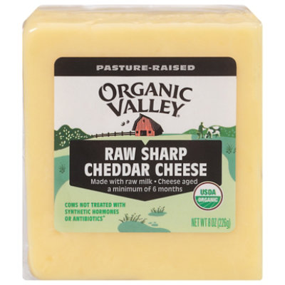 Organic Valley Raw Sharp Cheddar Cheese - 8 Oz