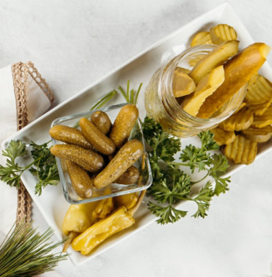 Mt. Olive Pickles Spears Kosher Dill Made with Sea Salt - 24 Fl. Oz. - Image 5