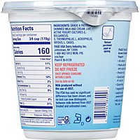 FAGE Total 5% Milkfat Plain Greek Yogurt - 32 Oz - Image 6