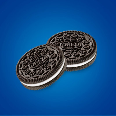 OREO Chocolate Sandwich Cookies Family Size - 19.1 Oz - Image 2