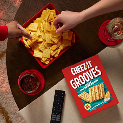 Cheez-It Grooves Cheese Crackers Zesty Cheddar Ranch Crunchy Snack Crackers - 9 Oz - Image 4