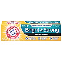 ARM & HAMMER Truly Radiant Toothpaste Fluoride Anticavity Bright & Strong Crisp Mint - 4.3 Oz - Image 1
