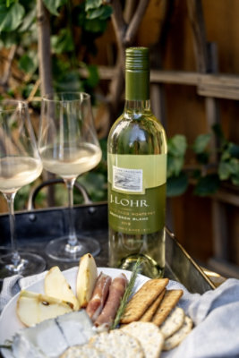 J. Lohr Estates Flume Crossing Sauvignon Blanc - 750 Ml - Image 3