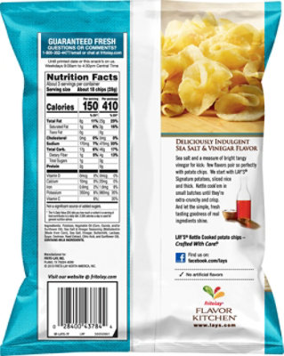 Lays Potato Chips Kettle Cooked Sea Salt & Vinegar - 2.75 Oz - Image 6