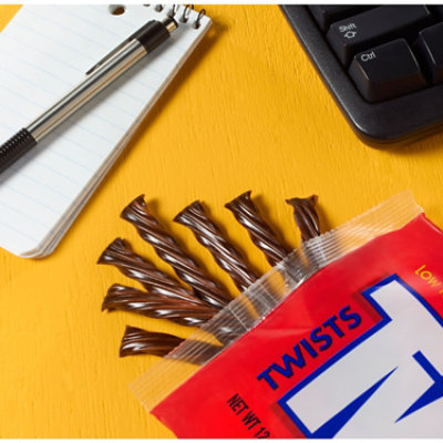 Twizzlers Twists Hersheys Chocolate Flavored Licorice Style Candy Bag - 12 Oz - Image 5