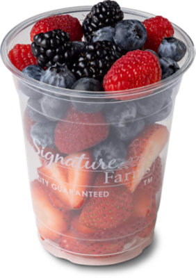 Fresh Cut Mixed Berry Cup - 8 Oz (110 Cal)