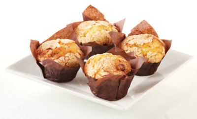 Fresh Baked Cinnamon Chip Muffins - 4 Count