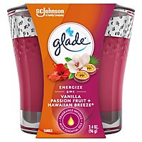 Glade Energize Vanilla Passion Fruit And Hawaiian Breeze 2 In 1 Scent 1 Wick Candle - 3.4 Oz - Image 1