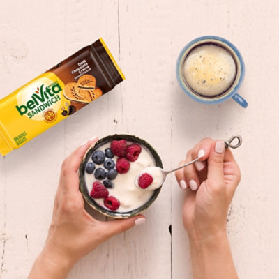 belVita Dark Chocolate Creme Breakfast Bar Biscuit Sandwiches - 5-1.76 Oz - Image 3