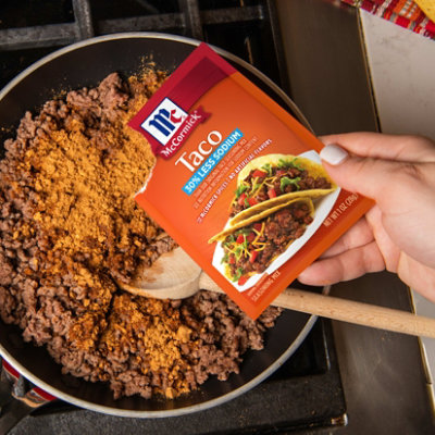 McCormick 30% Less Sodium Taco Seasoning Mix - 1 Oz - Image 4