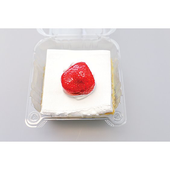 Bakery Cake 8 Inch Tres Leches With White Whip - Each