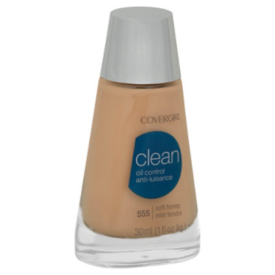 COVERGIRL Clean Liquid Foundation Oil Control Soft Honey 555 - 1 Fl. Oz. - Image 1