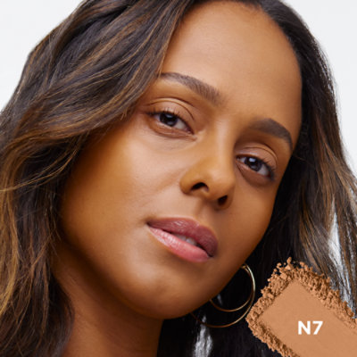 L'Oreal Paris True Match Super-Blendable Oil Free Makeup Powder N7 Medium Deep - 0.33 Oz - Image 4