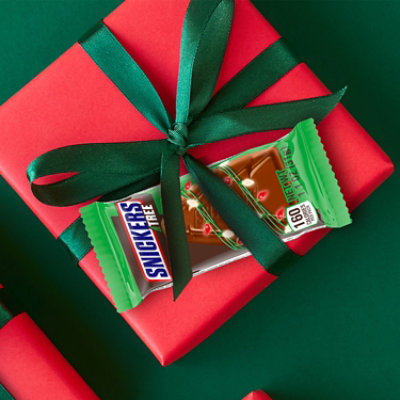 Snickers Christmas Tree Chocolate Candy Bar - 1.10 Oz - Image 4