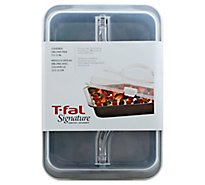 T Fal Signature Ns Cake 13x9 Covered - Each