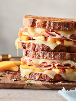 Boars Head Cheese Simplicity Cheddar White Per Slice - 5 Oz - Image 5