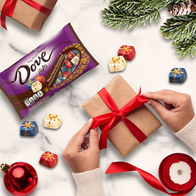 DOVE PROMISES Christmas Assorted Chocolate Candy Gift Bag - 8.20 Oz - Image 4