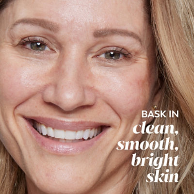 Olay Regenerist Facial Cleanser Detoxifying Pore Scrub - 5 Fl. Oz. - Image 5