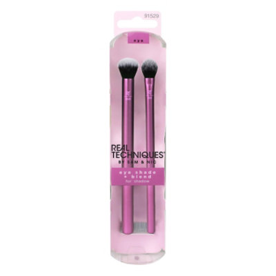 Real Techniques Eye Shade + Blend Brush - Each - Image 1
