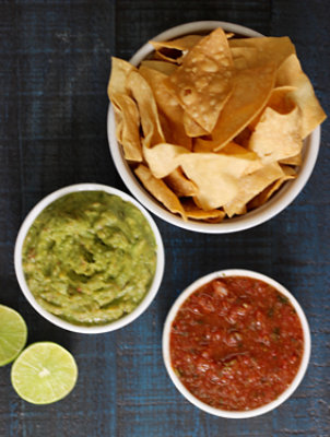 Chips Salsa Guacamole Platter - Each