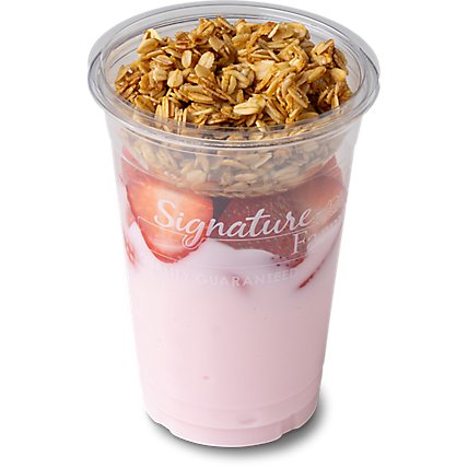 Fresh Cut Yogurt Parfait Vanilla With Strawberries - 12 Oz (550 Cal) - Image 1