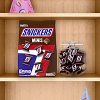 Snickers Minis Size Milk Chocolate Candy Bar Bulk Assortment Bag - 35.6 Oz - Image 4
