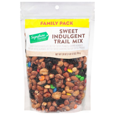Signature Farms Sweet Energy Trail Mix Family Pack 28 Oz Safeway