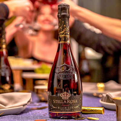 Stella Rosa Imperiale Black Lux Sparkling Red Wine - 750 Ml - Image 5