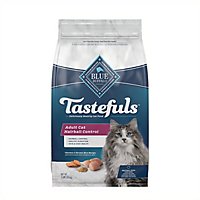 Blue Indoor Hairball Control Natural Chicken Adult Dry Cat Food Bag - 5 Lb - Image 2